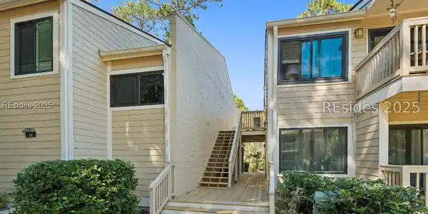 53 Delander Court
