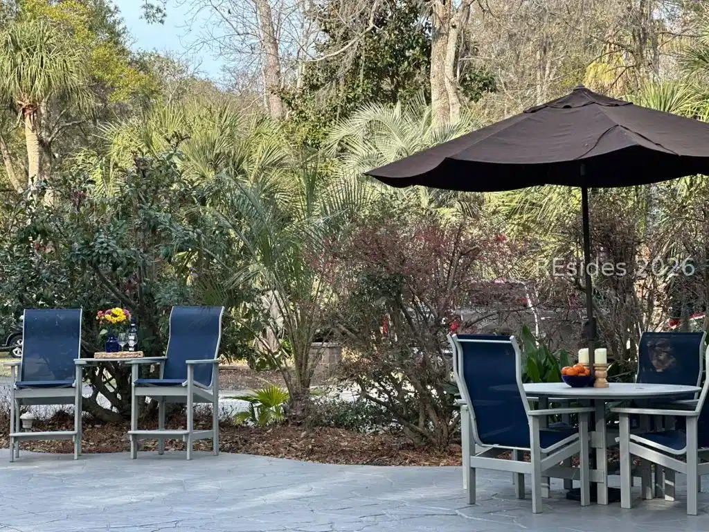 Image 1: Outdoor living in heart of resort near amenities Image 1: Outdoor living in heart of resort near amenities