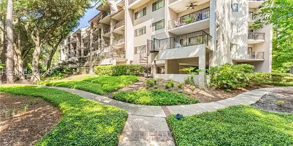 3 Wimbledon Court
