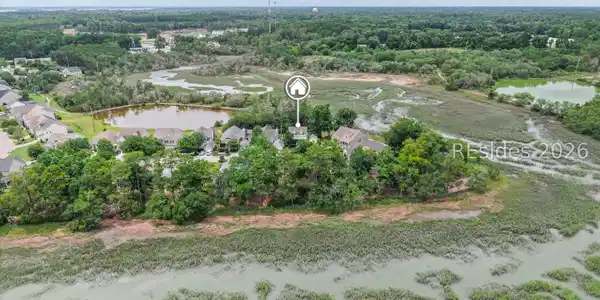6 White Pond Boulevard