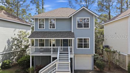 10 Pine Burr Road E