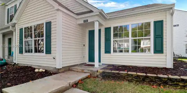 376 Gardners Circle