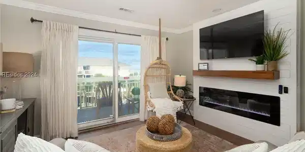 4 N Forest Beach Drive