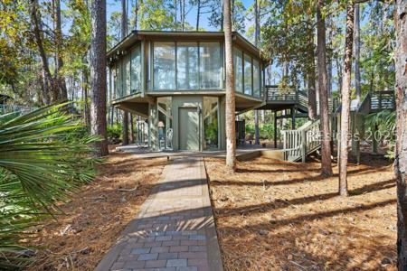 2052 Deer Island Road