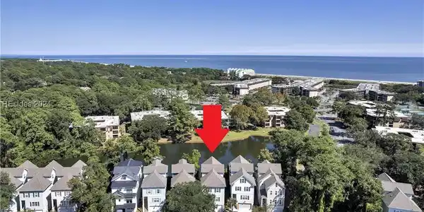 25 Sandcastle Court Court