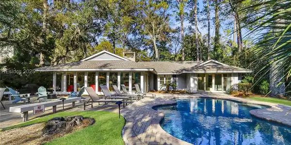 17 Baynard Cove Road