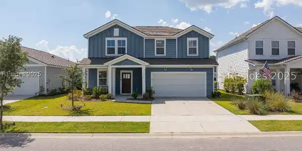 1236 Windswept Oak Lane