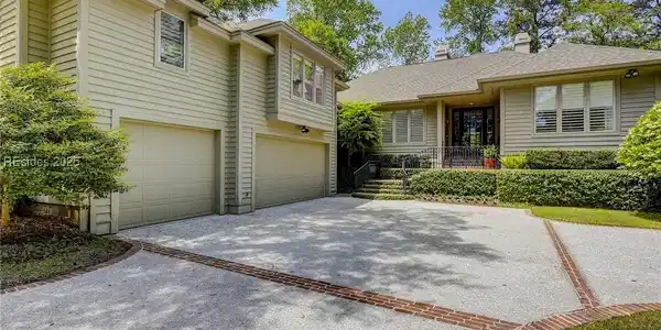 28 Red Oak Road