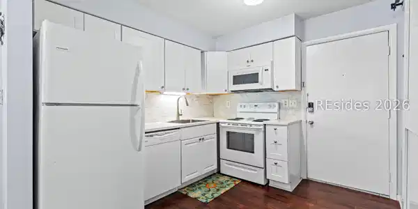 Image 4 Image 4