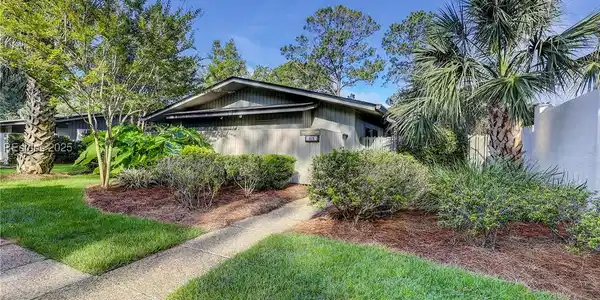 212 Greenwood Drive