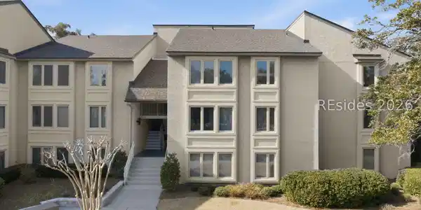 4 Braddock Bluff Drive