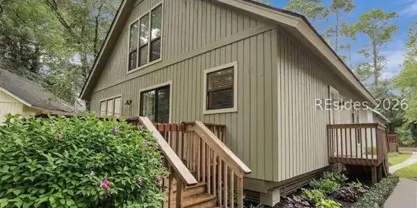 58 Pine Burr Road