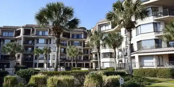 7 Shelter Cove Lane