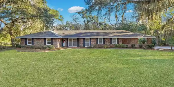 892 Broad River Drive