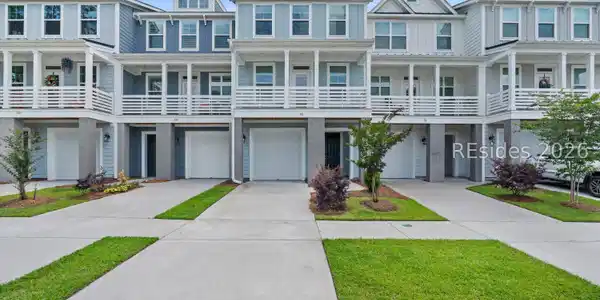 318 Forest Trace