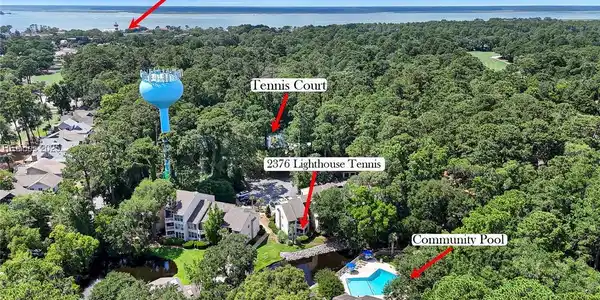 85 Lighthouse Road