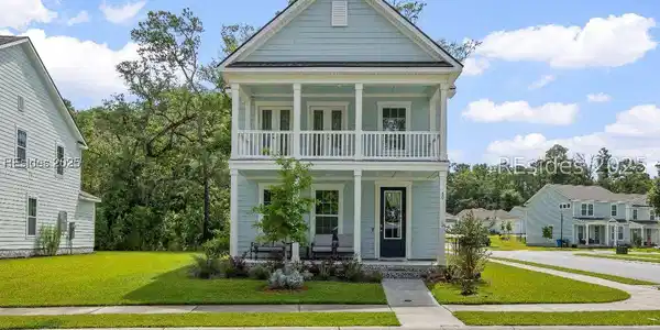 60 Backwater Street