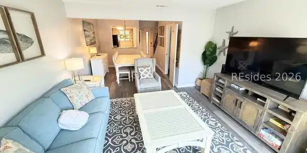 Image 4: Great Room Image 4: Great Room