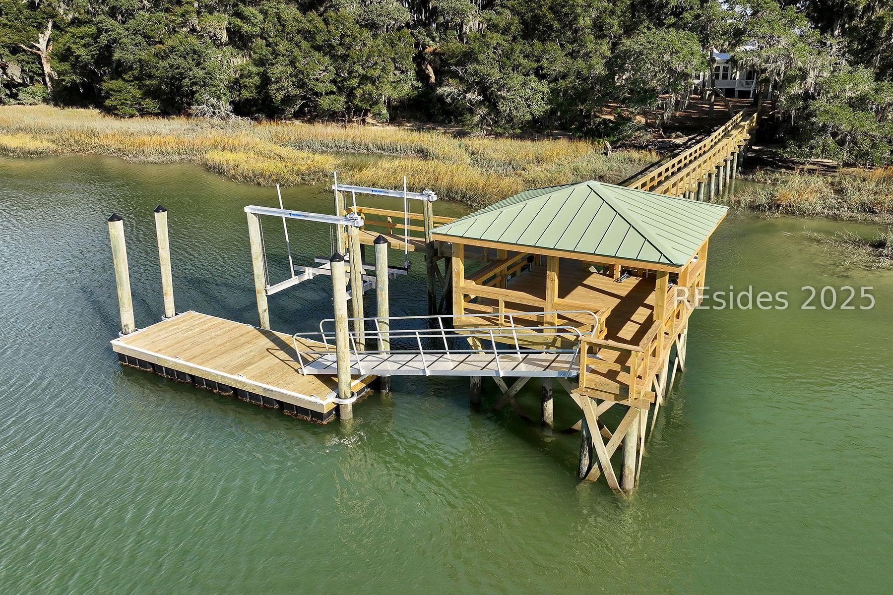Image 2: Deepwater dock consistent access at all tides