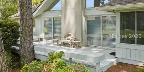 Image 3: Back Deck