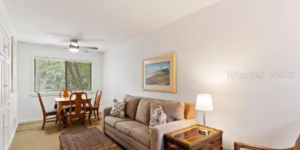 70 Lighthouse Road