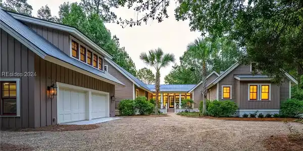 10 Plum Thicket Road