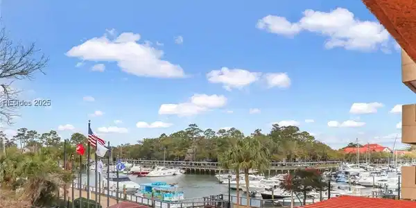9 Harbourside Lane