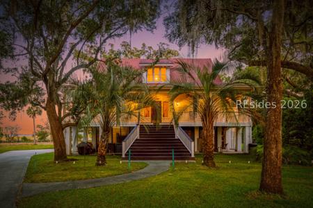 879 Broadview Drive