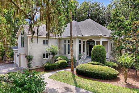 2 Cottage Court