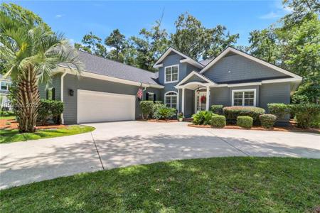 7 Greenwood Drive