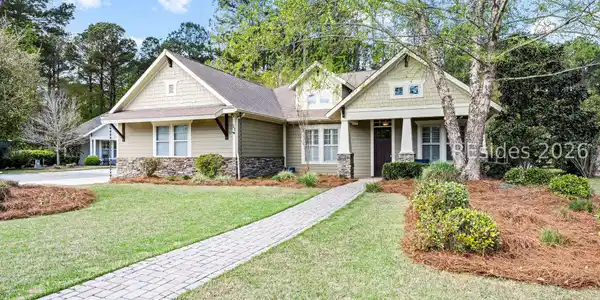 33 Little Pine Court