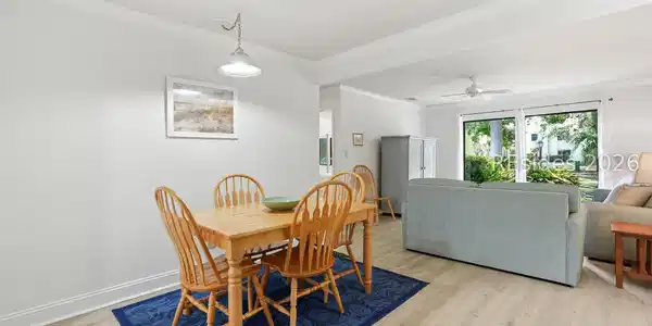 Image 3: Dining Area Image 3: Dining Area