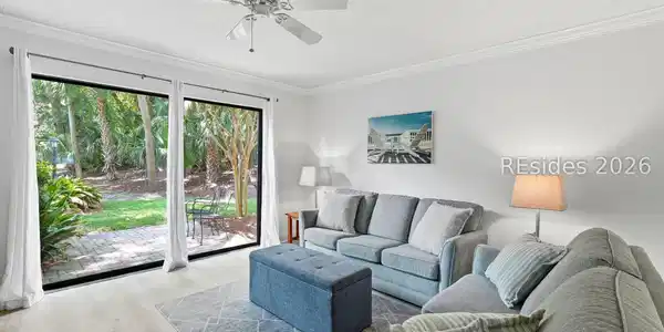 Image 4: Great Room Image 4: Great Room