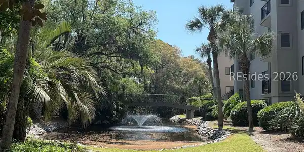 10 S Forest Beach Drive