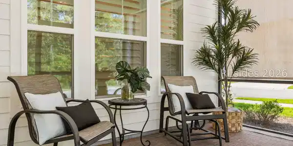 Image 4: Front Porch Image 4: Front Porch