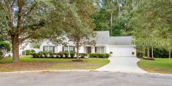 3 Devon Court