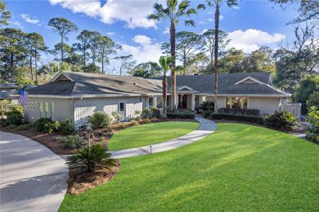 8 Red Maple Road