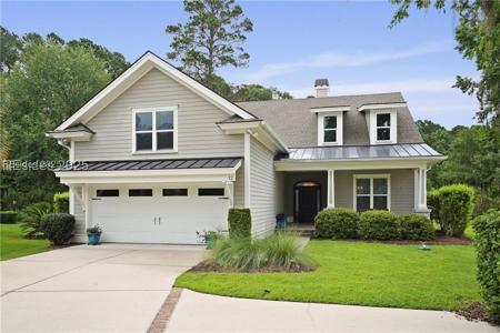12 Halburton Circle