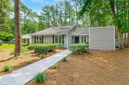 19 Fernwood Trail