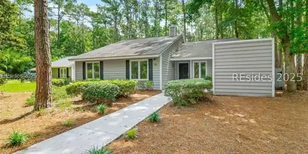 19 Fernwood Trail