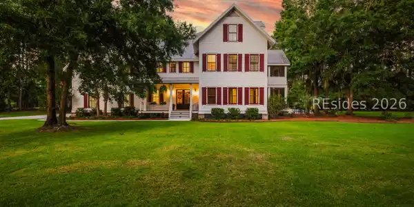 10 Derby Court