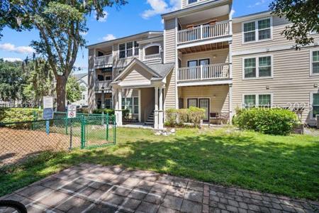 100 Kensington Boulevard