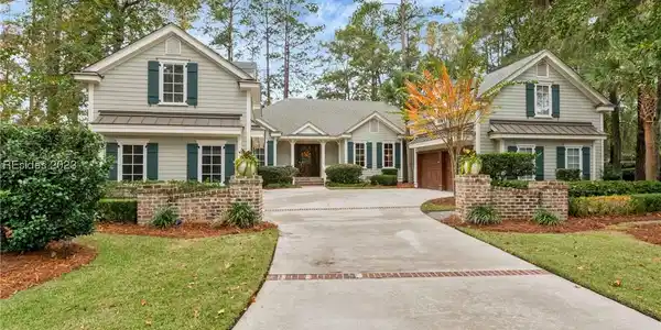 4 Oakland Place