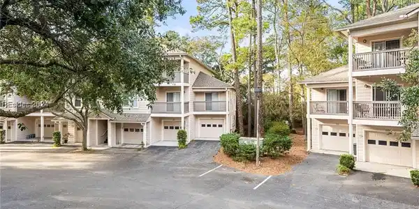 30 Paddle Boat Lane