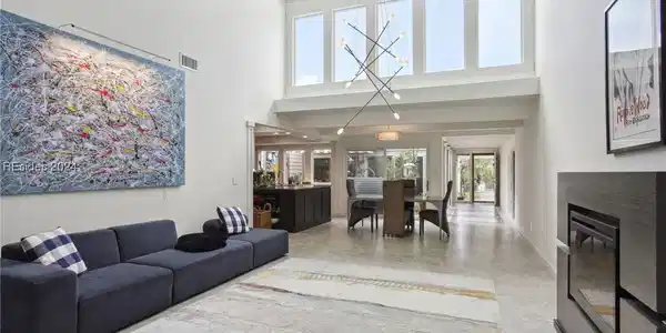 21 Calibogue Cay Road