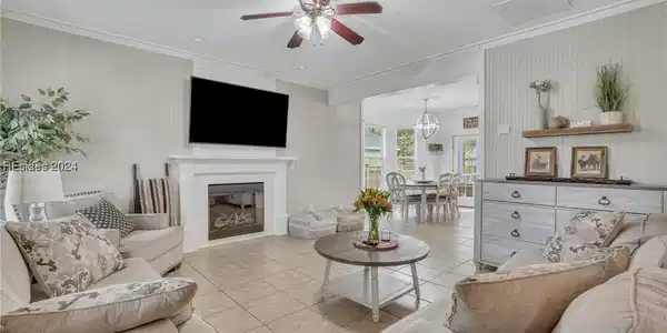 51 River Tree Circle