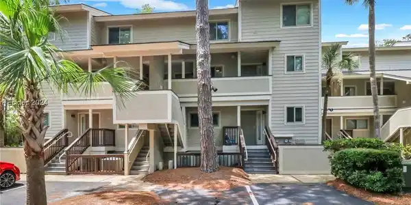 1 Tanglewood Drive