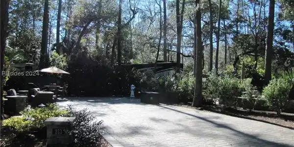 133 Arrow Rd., #213