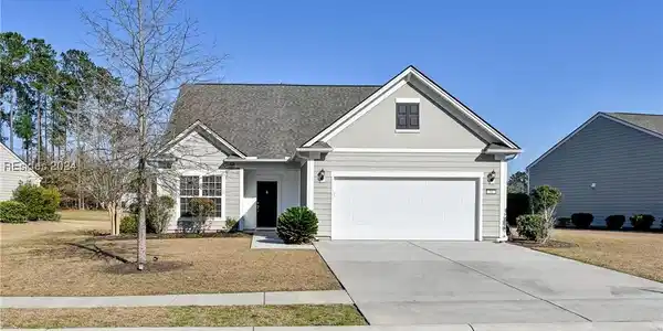 66 Bainbridge Way