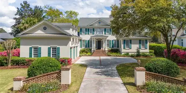 88 Lancaster Boulevard